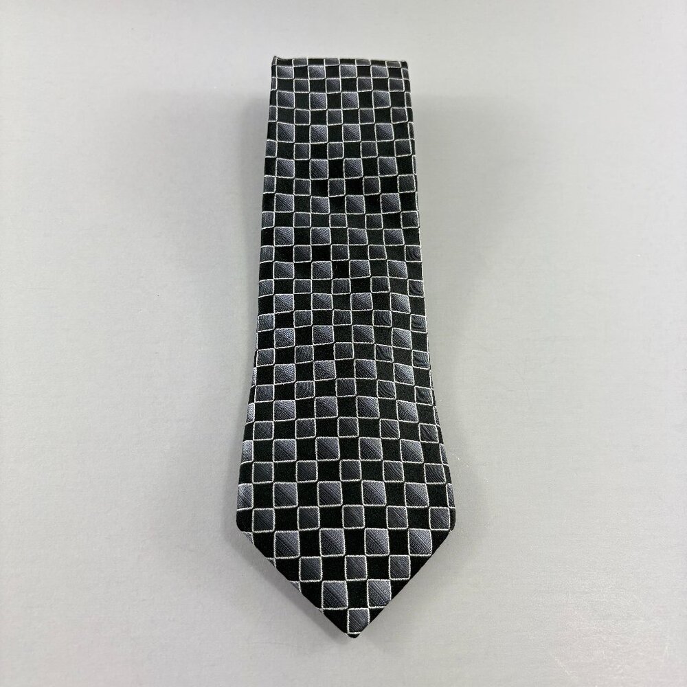 Arrow Black / Silver Check / Squares Men's Tie 3 1/2" x 59"